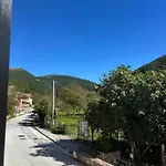 House With Private Pool In - 100 M² Holiday home