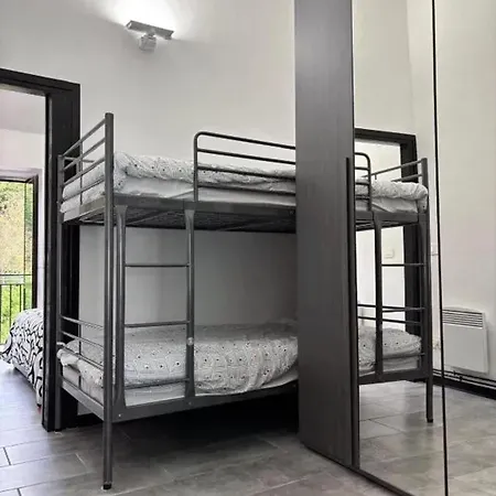 House With Private Pool In - 100 M² Holiday home