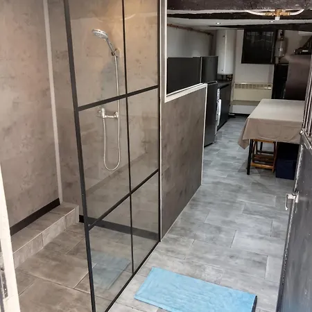 House With Private Pool In - 100 M² Holiday home *