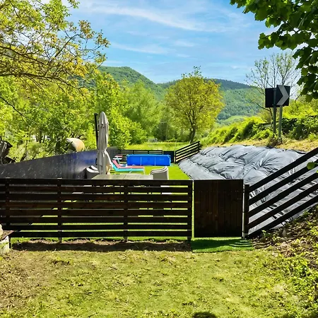 House With Private Pool In - 100 M² Spindoli