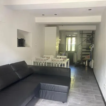 House With Private Pool In - 100 M² Σπίτι διακοπών Spindoli