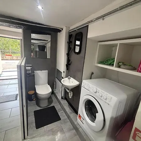 House With Private Pool In - 100 M² Σπίτι διακοπών Spindoli