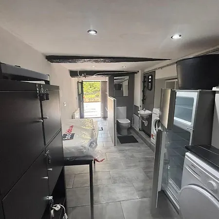 House With Private Pool In - 100 M² * Spindoli